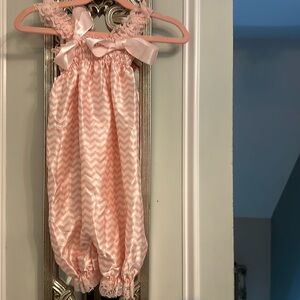 One piece pink and white romper